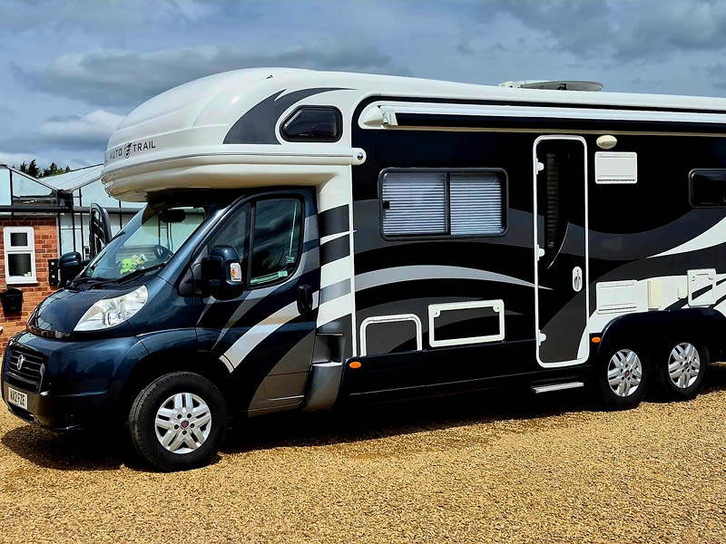 Lomax Caravan, Motorhome and Campervan Valeting - services